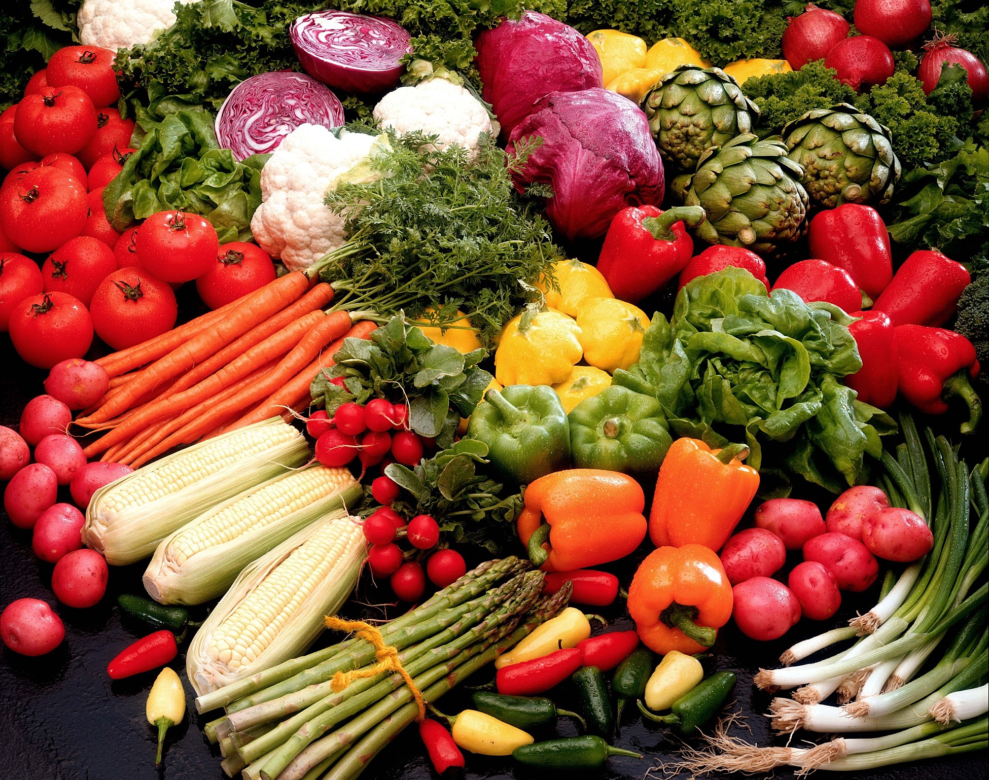 Vegetable products. Овощи. Овощи и фрукты. Летние овощи. Овощные растения.